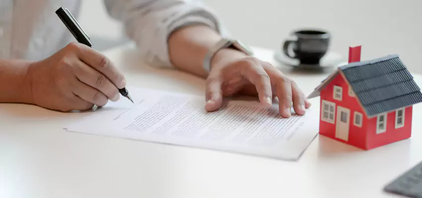 How We Calculate Your Sell House in Foreclosure Offer in Garden City, New York?