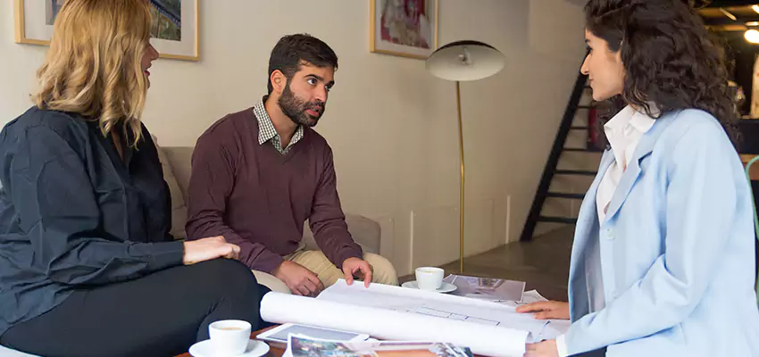 How We Determine Your Selling a House in Disrepair Offer in Garden City, NY?